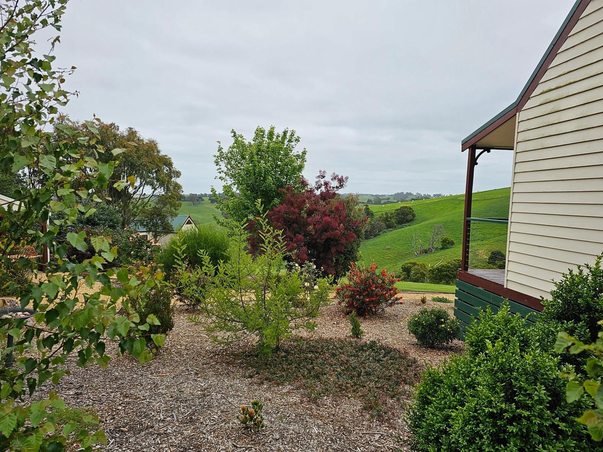 Maple Ridge Cottages Dumbalk エクステリア 写真