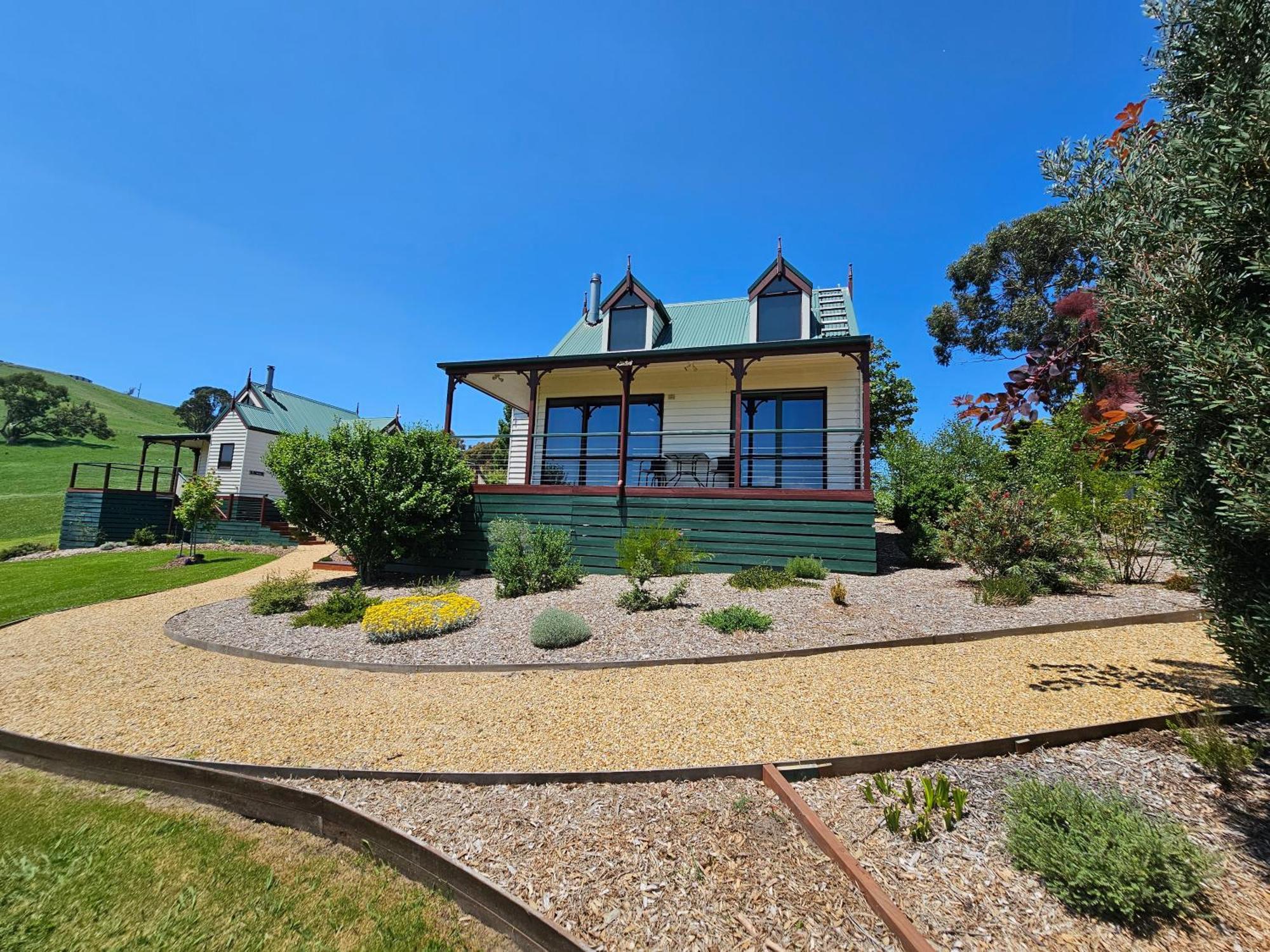 Maple Ridge Cottages Dumbalk エクステリア 写真